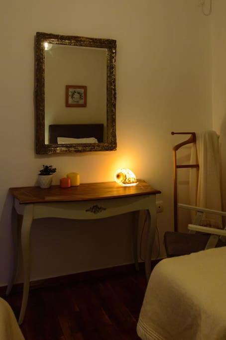 Cozy And Comfortable In Center Apartment *