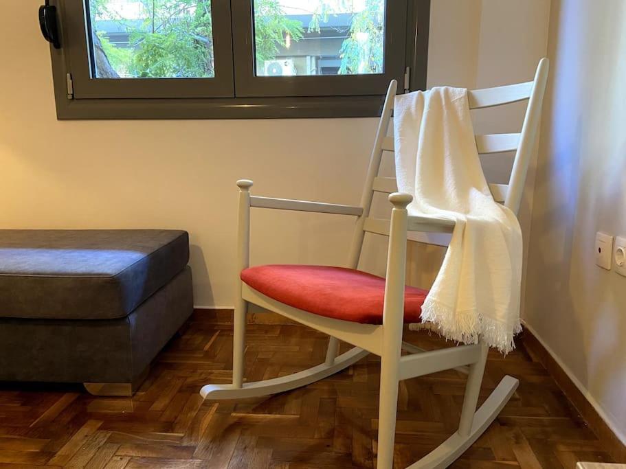 Cozy And Comfortable In Center Apartment *