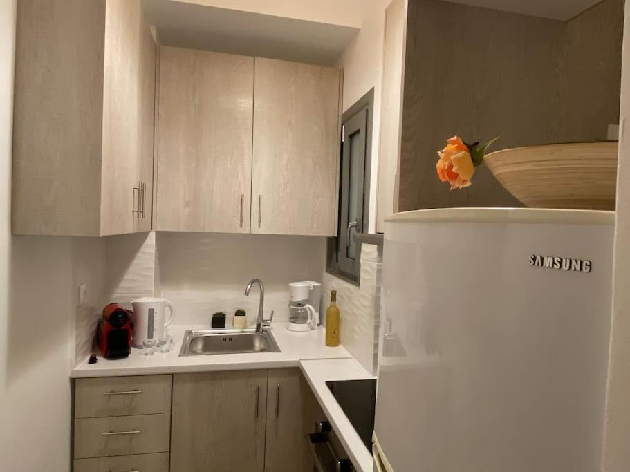 Cozy And Comfortable In Center Apartment Athen